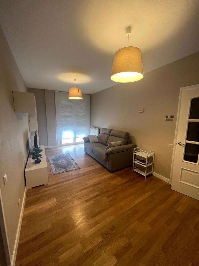 Santiago Tower Aire Ac Casco Antiguo By Apartamentos 洛格罗尼奥 外观 照片