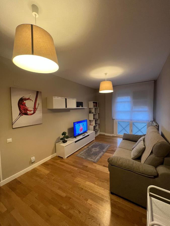 Santiago Tower Aire Ac Casco Antiguo By Apartamentos 洛格罗尼奥 外观 照片