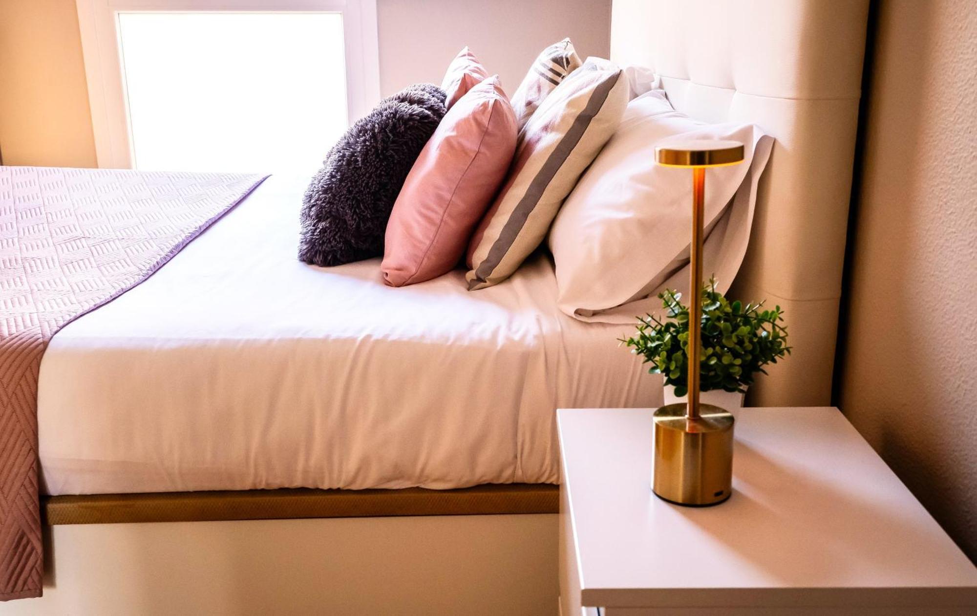 Santiago Tower Aire Ac Casco Antiguo By Apartamentos 洛格罗尼奥 外观 照片